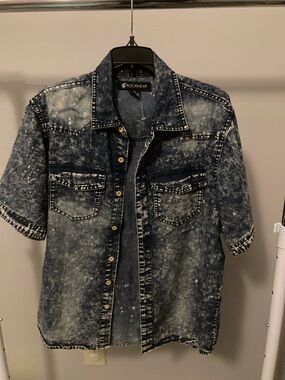 Y2K Rocawear Men’s Medium Acid Wash Short Sleeve Denim Shirt - Blue